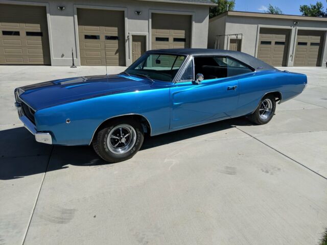 Dodge Charger 1968 image number 4