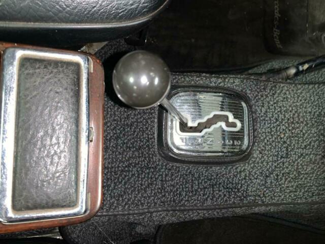 Mercedes-Benz SL-Class 1970 image number 20