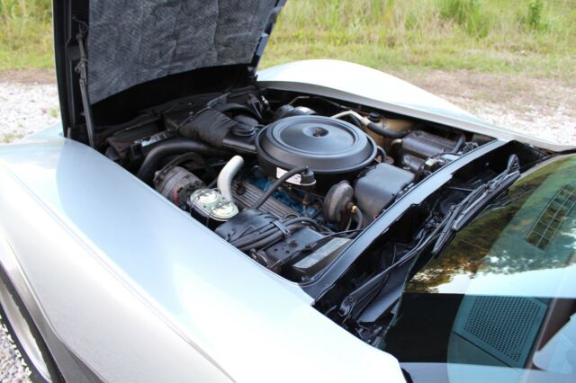Chevrolet Corvette 1978 image number 43