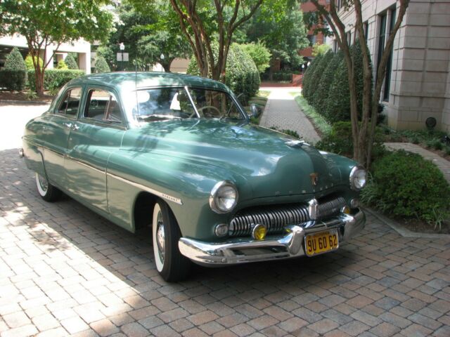 Mercury Sports Sedan 1949 image number 15