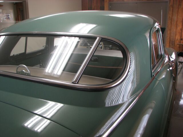 Mercury Sports Sedan 1949 image number 21