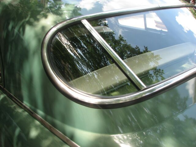 Mercury Sports Sedan 1949 image number 25
