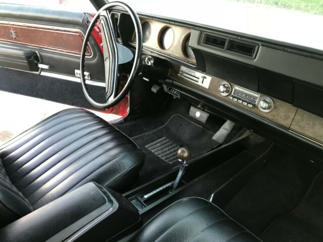 Oldsmobile Cutlass 1970 image number 7