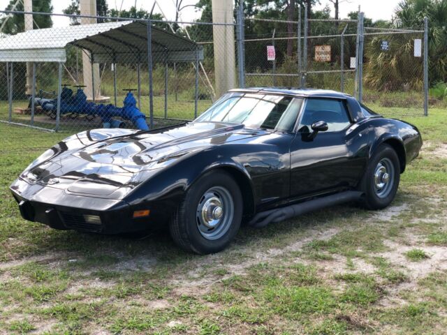Chevrolet Corvette 1978 image number 5