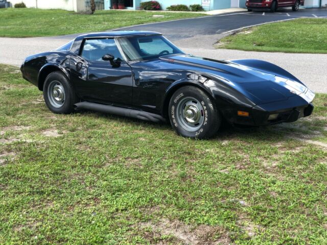 Chevrolet Corvette 1978 image number 6