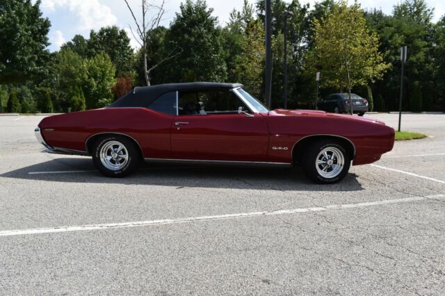 Pontiac GTO 1969 image number 2