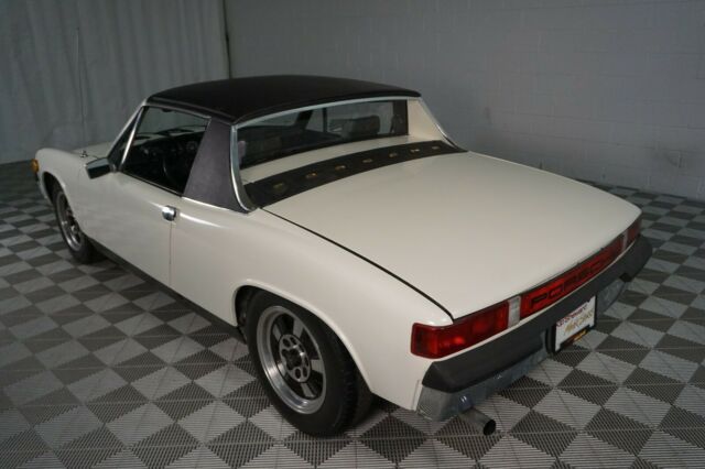 Porsche 914 1972 image number 2