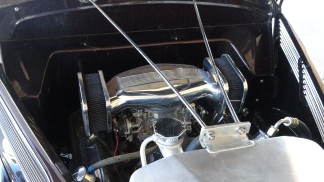 Ford 2 Door Sedan 1937 image number 15