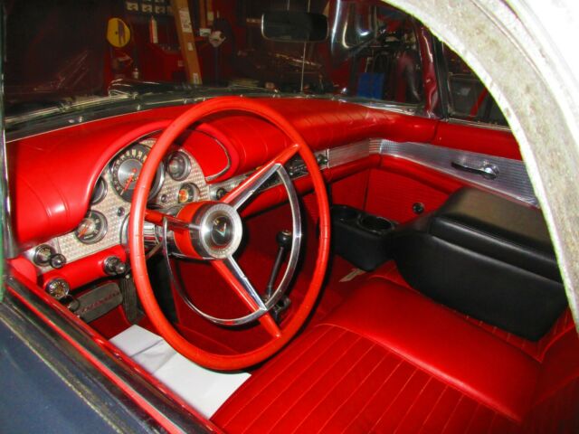 Ford Thunderbird 1957 image number 16