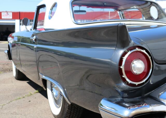Ford Thunderbird 1957 image number 27