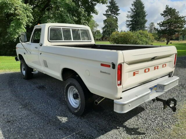 Ford F-250 1973 image number 31