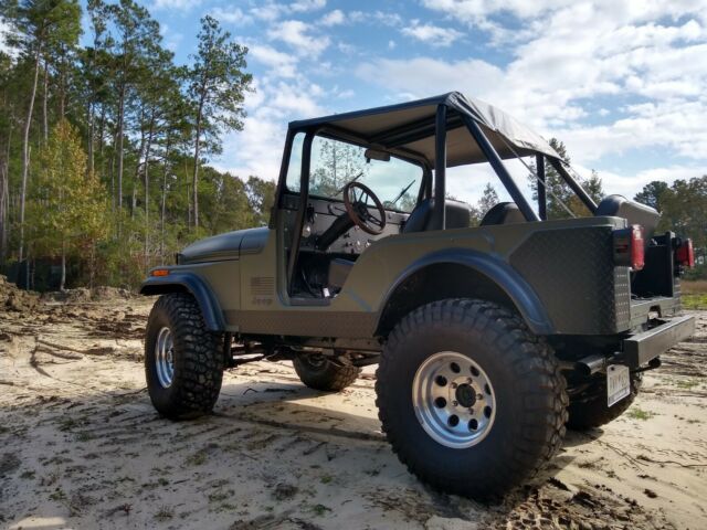 Jeep CJ 1974 image number 1