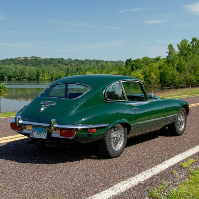 Jaguar XK 1971 image number 28