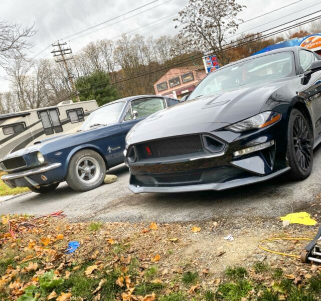 Ford Mustang 1965 image number 2