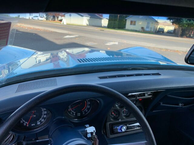 Chevrolet Corvette 1973 image number 9