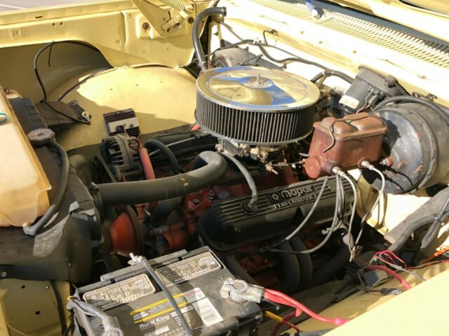 Dodge Power Wagon 1973 image number 46