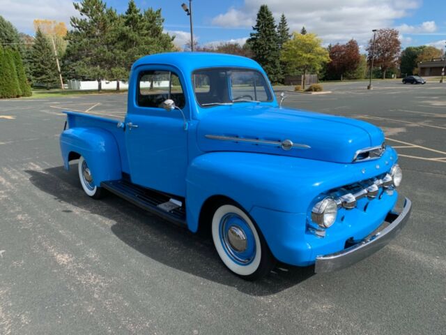 Ford 1/2 Ton Pickup 1952 image number 9
