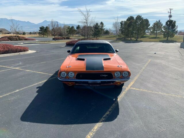 Dodge Challenger 1972 image number 26