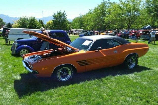 Dodge Challenger 1972 image number 45