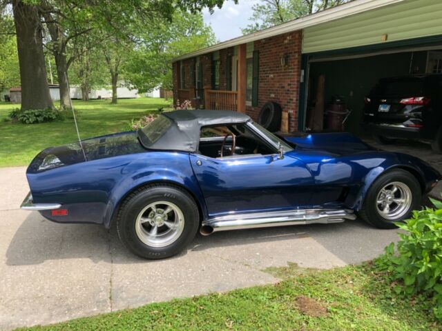 Chevrolet Corvette 1968 image number 2