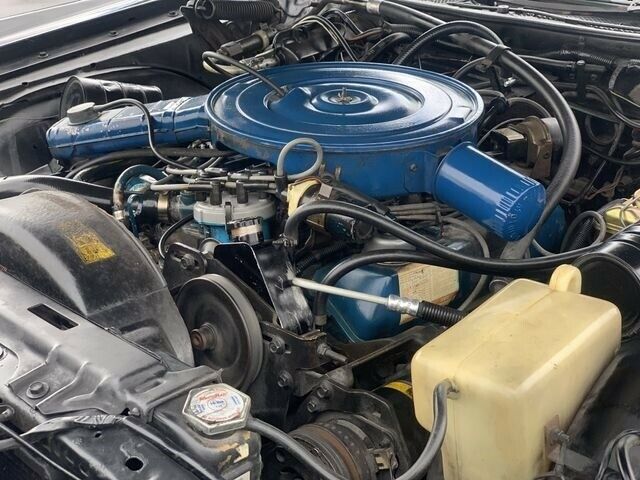 Lincoln Continental 1977 image number 34