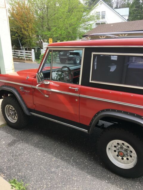 Ford Bronco 1968 image number 12