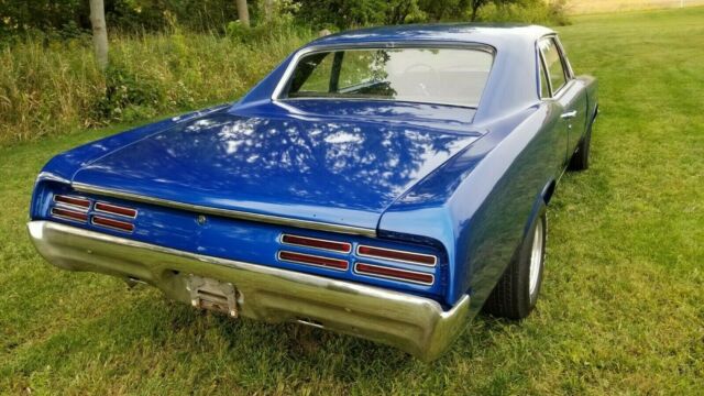 Pontiac GTO 1967 image number 22
