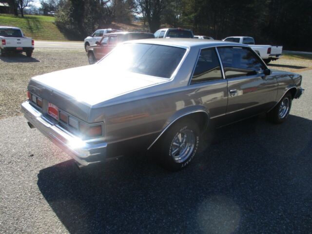 Chevrolet Malibu 1979 image number 18