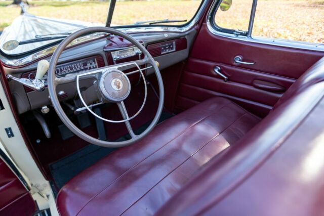 Packard Clipper 1942 image number 16