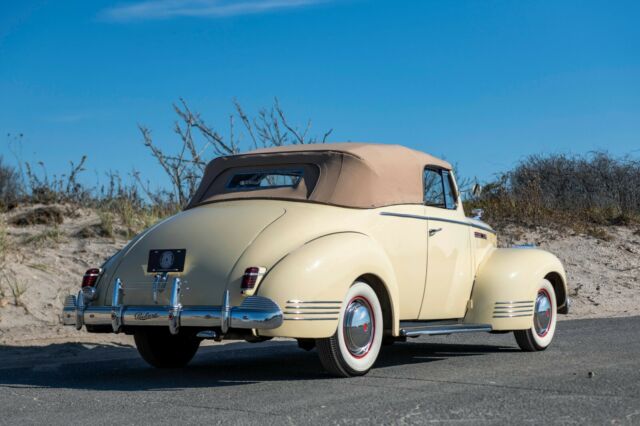 Packard Clipper 1942 image number 30