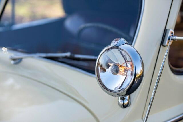 Packard Clipper 1942 image number 39