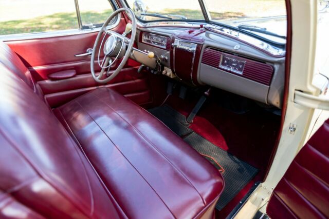 Packard Clipper 1942 image number 43
