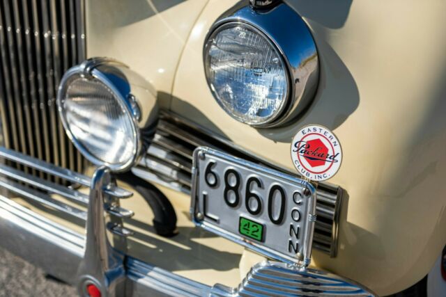 Packard Clipper 1942 image number 9