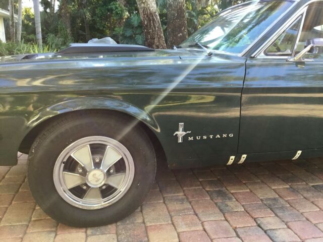 Ford Mustang 1967 image number 29