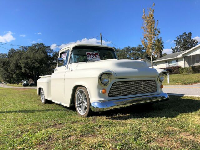 Chevrolet Truck 1957 image number 9