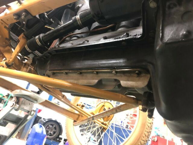Ford Model T 1927 image number 12
