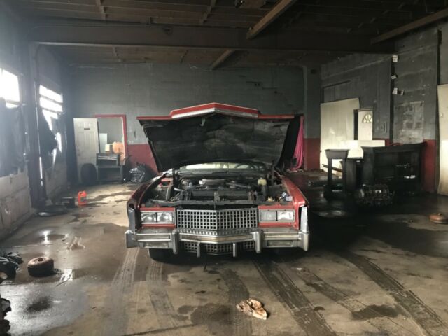Cadillac Eldorado 1975 image number 10