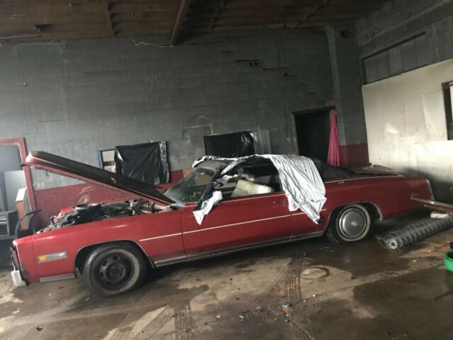 Cadillac Eldorado 1975 image number 6