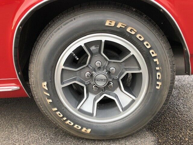 Chevrolet Corvair 1966 image number 11