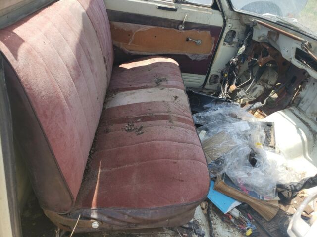 Datsun Pickup 1971 image number 25