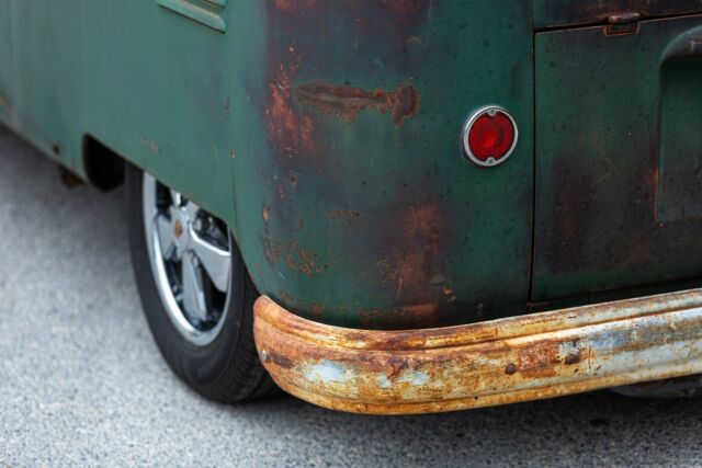 Volkswagen Bus/Vanagon 1958 image number 8