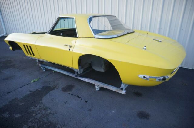 Chevrolet Corvette 1966 image number 6