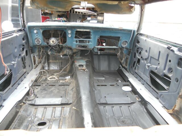 Pontiac Firebird 1968 image number 30