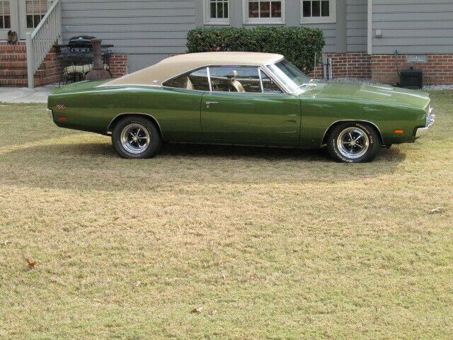 Dodge Charger 1969 image number 6
