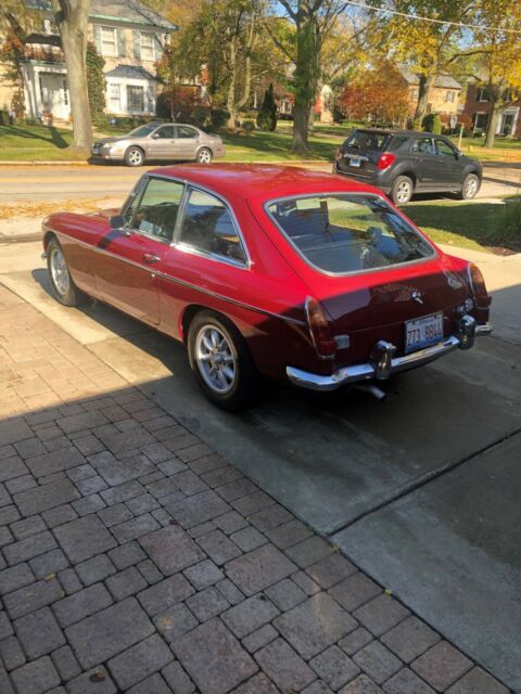 MG MGB 1969 image number 4