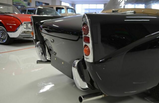 Daimler SP250 1961 image number 20