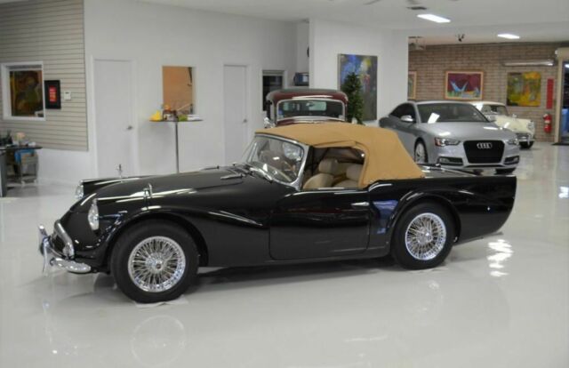 Daimler SP250 1961 image number 4