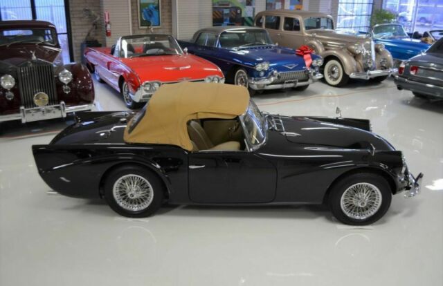 Daimler SP250 1961 image number 9