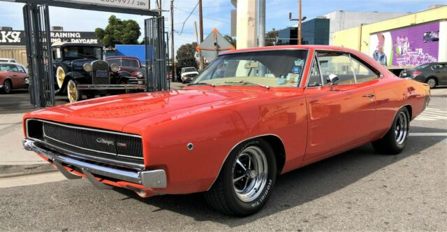 Dodge Charger 1968 image number 2