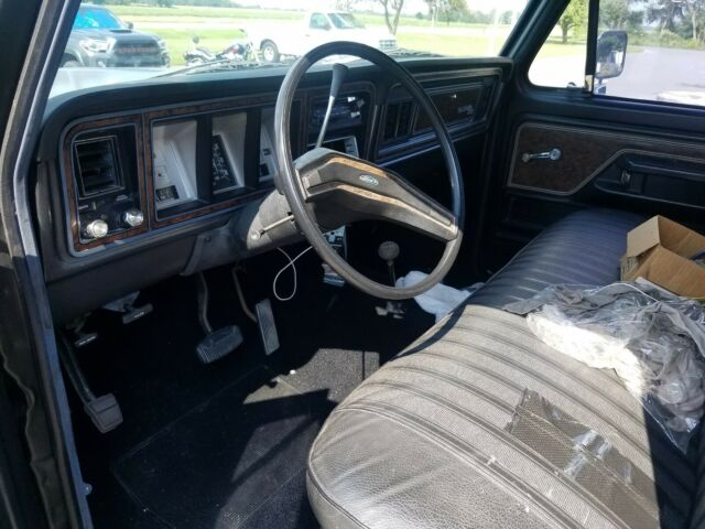 Ford F-150 1979 image number 8